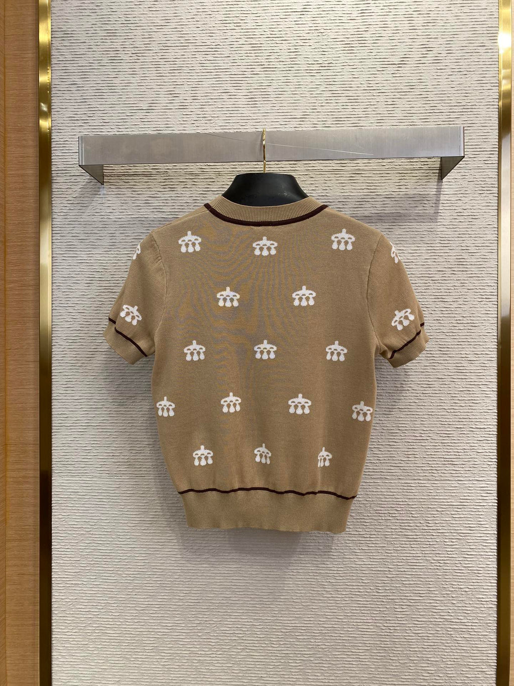 Beiger Strickpullover mit Kurzarm & Allover-Muster – Damen