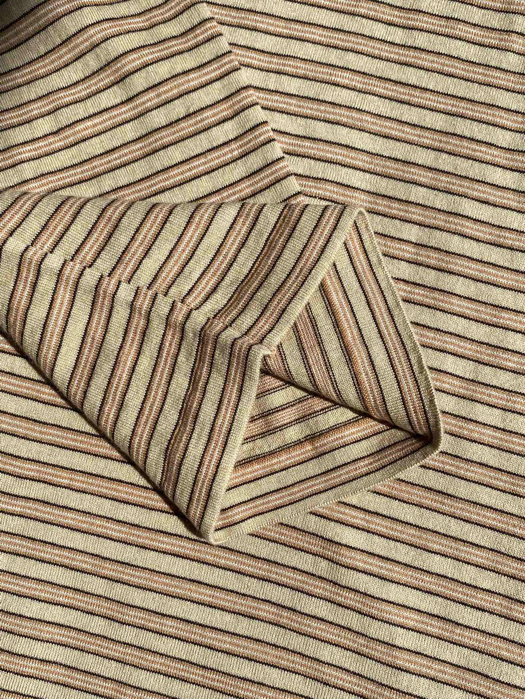 Beiges Langarmshirt mit feinem Streifenmuster – Herren