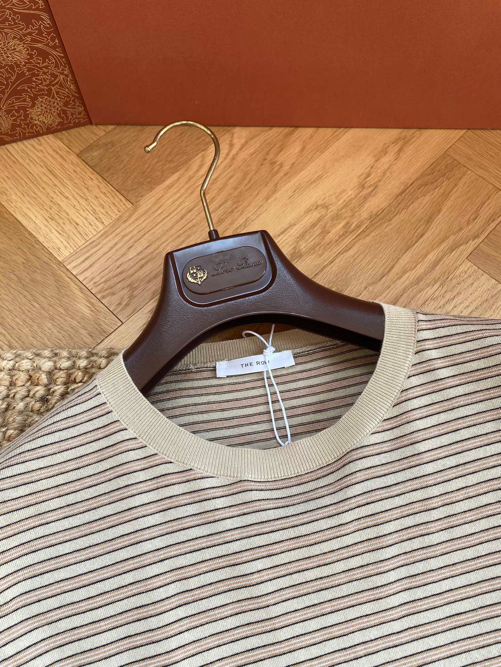 Beiges Langarmshirt mit feinem Streifenmuster – Herren