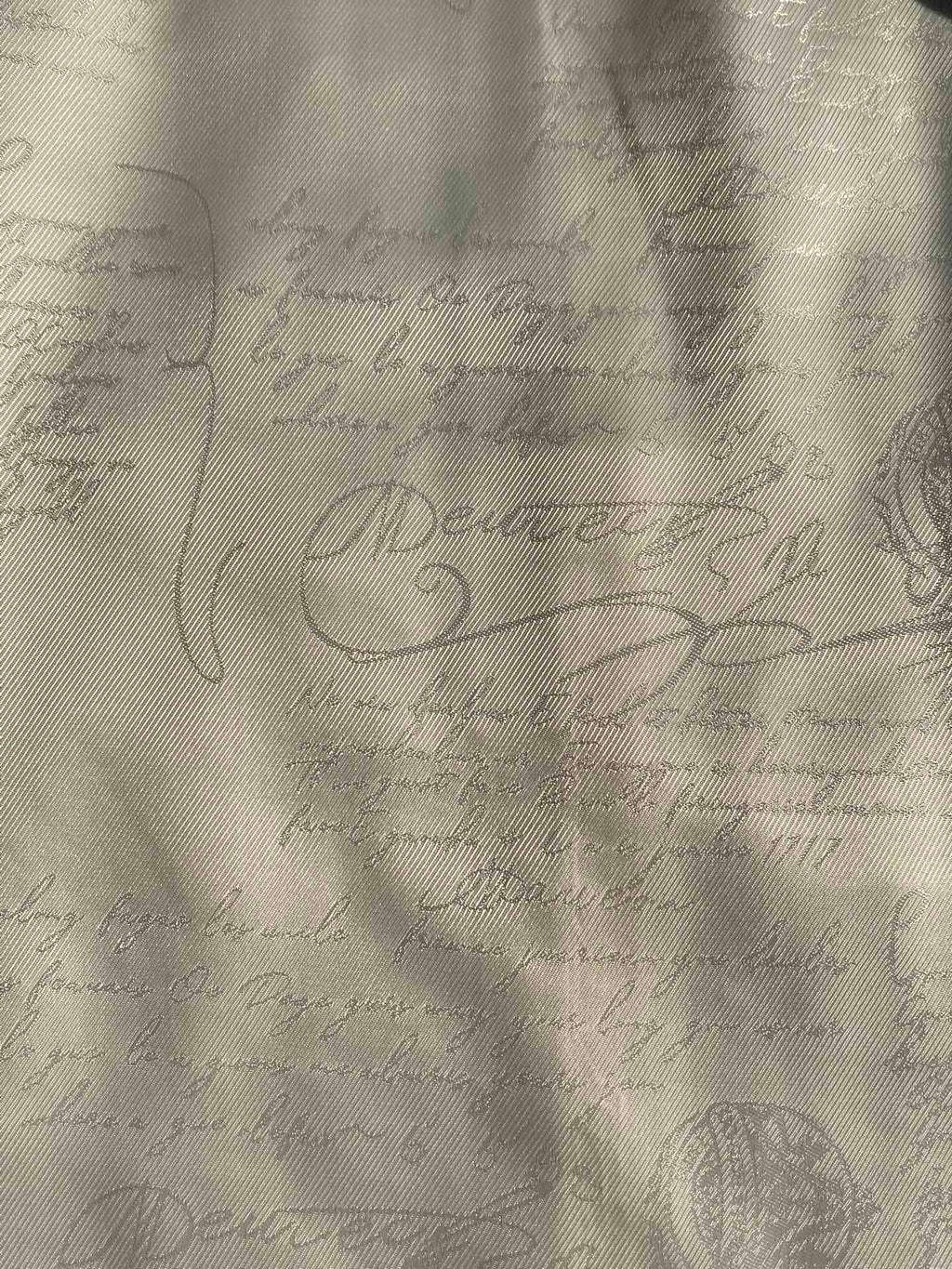 Berluti Cremefarbene Kapuzenjacke Leichter Utility-Style & Zeitloser Minimalismus