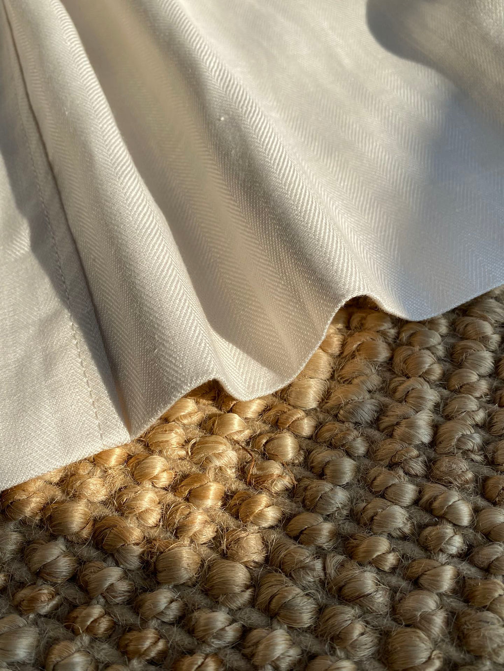 Berluti Cremefarbene Kapuzenjacke Leichter Utility-Style & Zeitloser Minimalismus