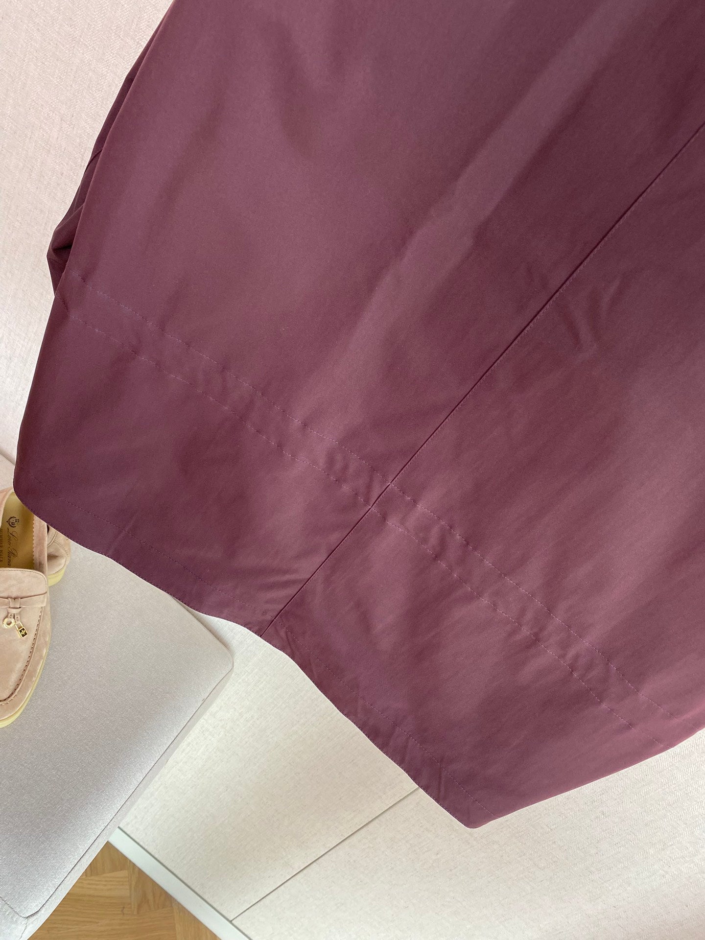 Bordeauxrote Utility-Jacke