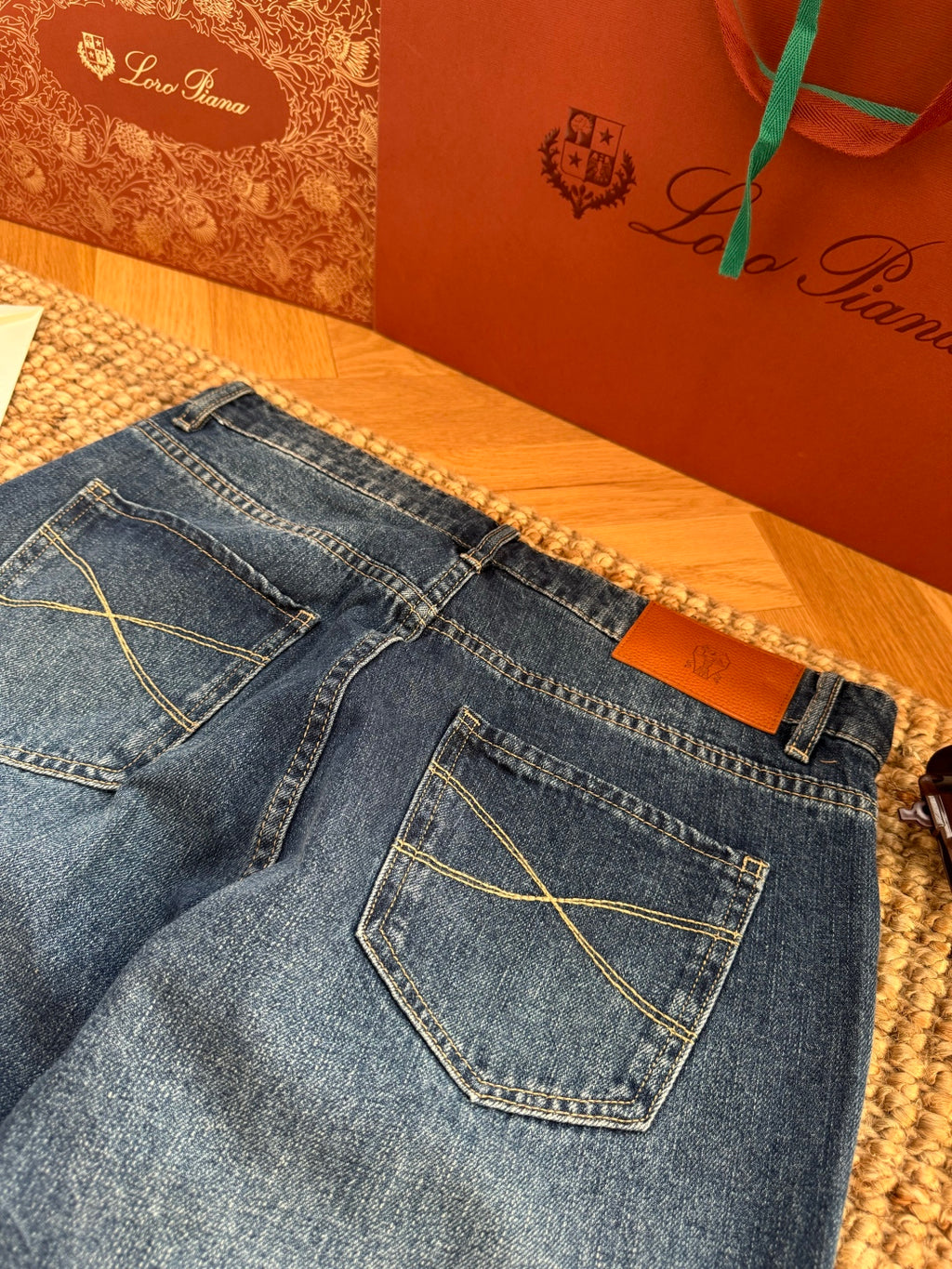 Dior Dunkelblaue Jeans