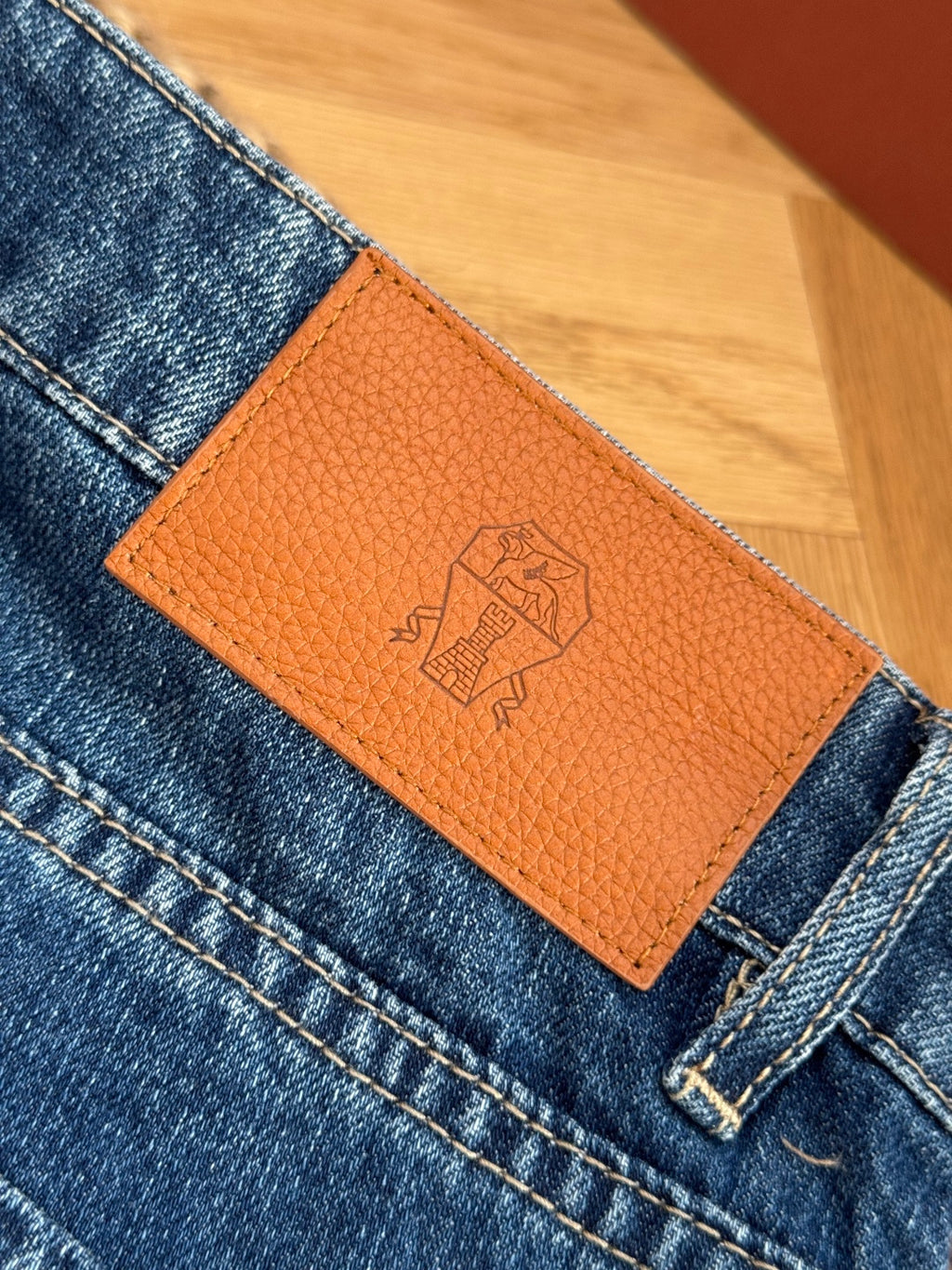 Dior Dunkelblaue Jeans