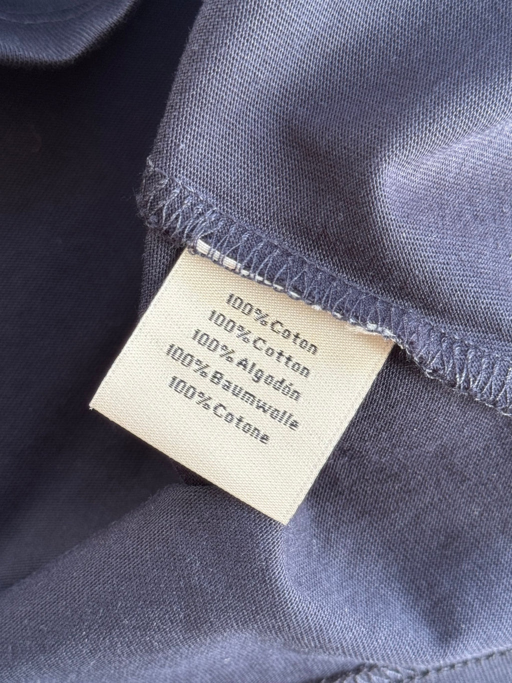 Hermès Dunkelblaues Logo-T-Shirt