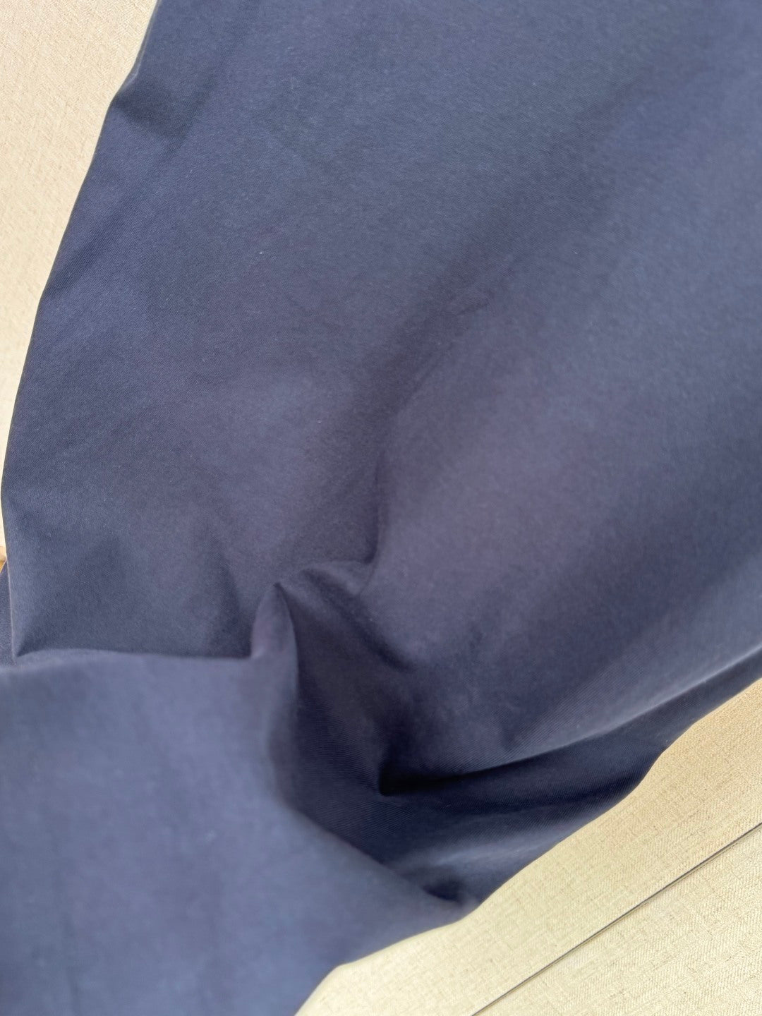 Hermès Dunkelblaues Logo-T-Shirt