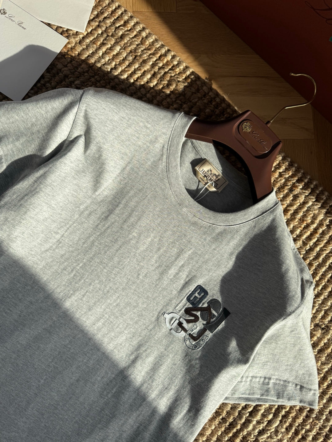 Hermès Graues Logo-T-Shirt