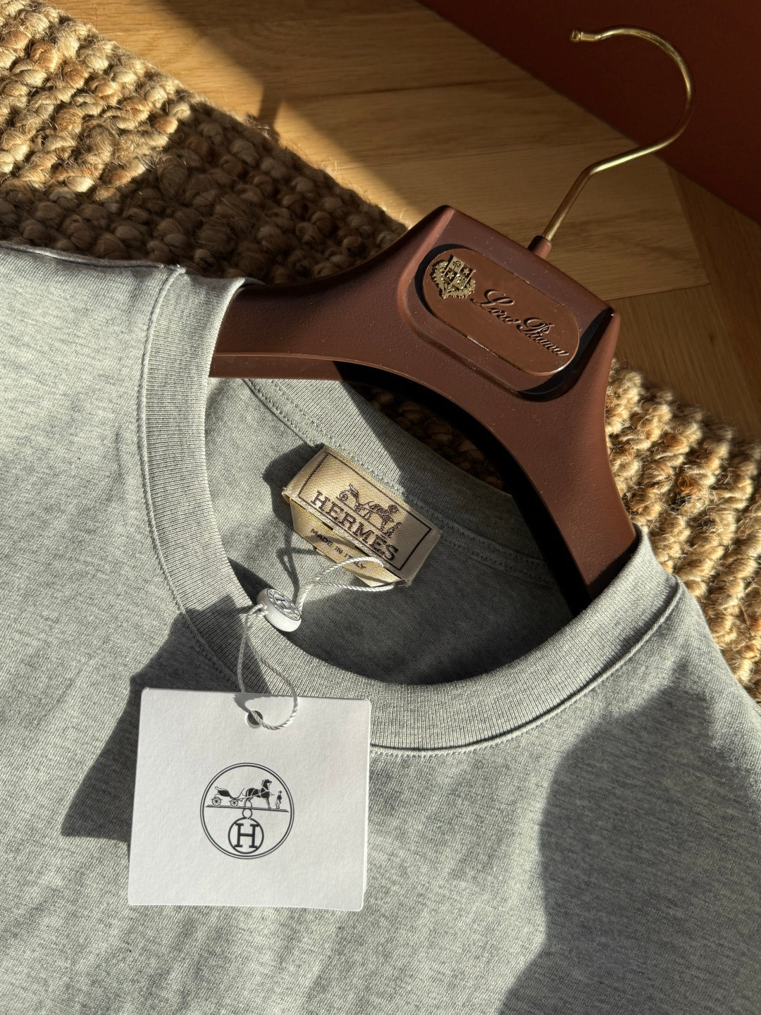 Hermès Graues Logo-T-Shirt