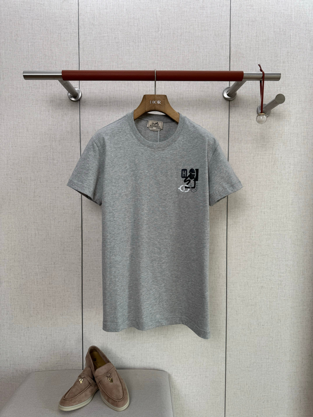 Hermès Graues Logo-T-Shirt