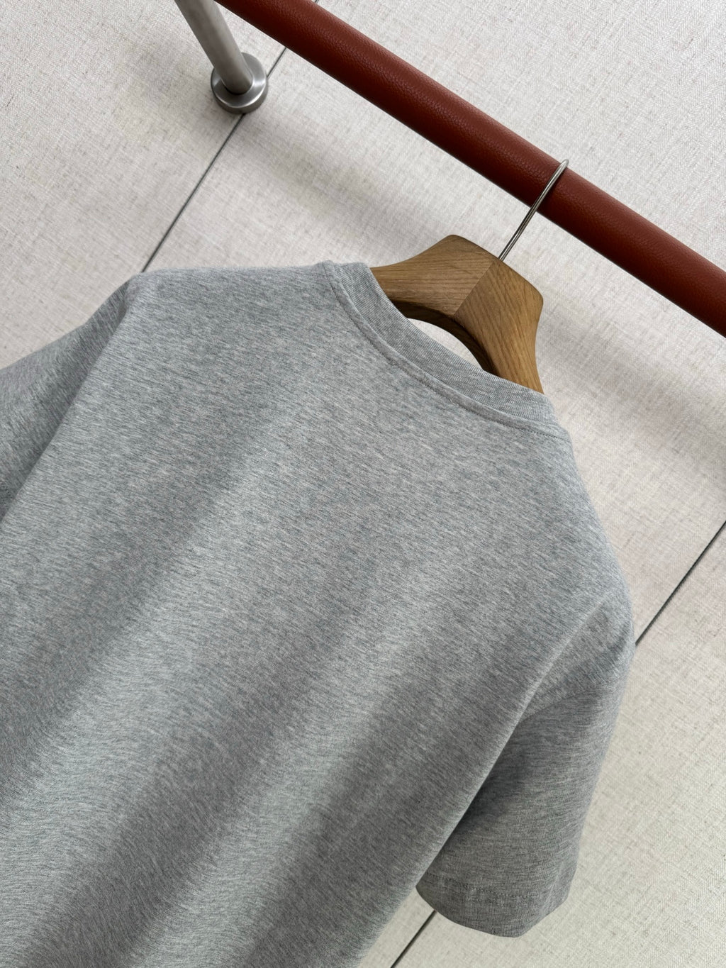 Hermès Graues Logo-T-Shirt