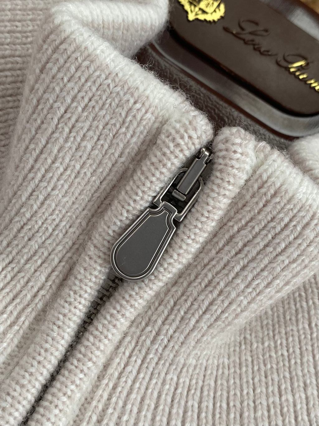 Hermès Hellgrauer Half Zip Strickpullover