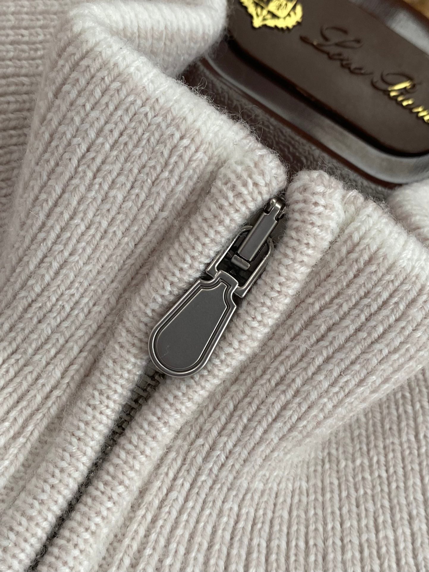 Hermès Hellgrauer Half Zip Strickpullover