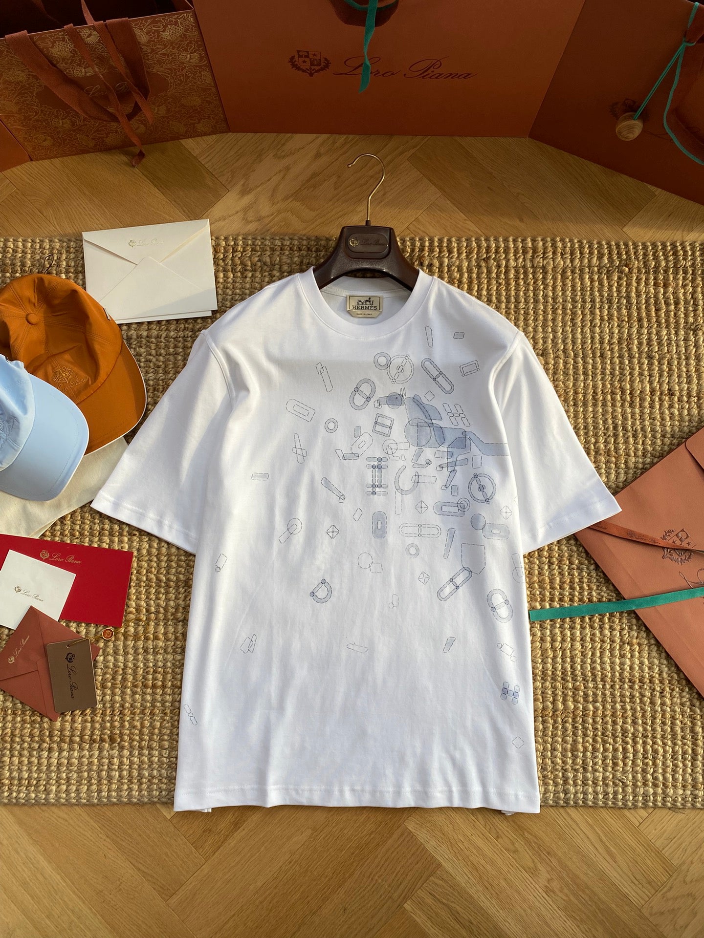 Hermès Weisses Grafik-T-Shirt