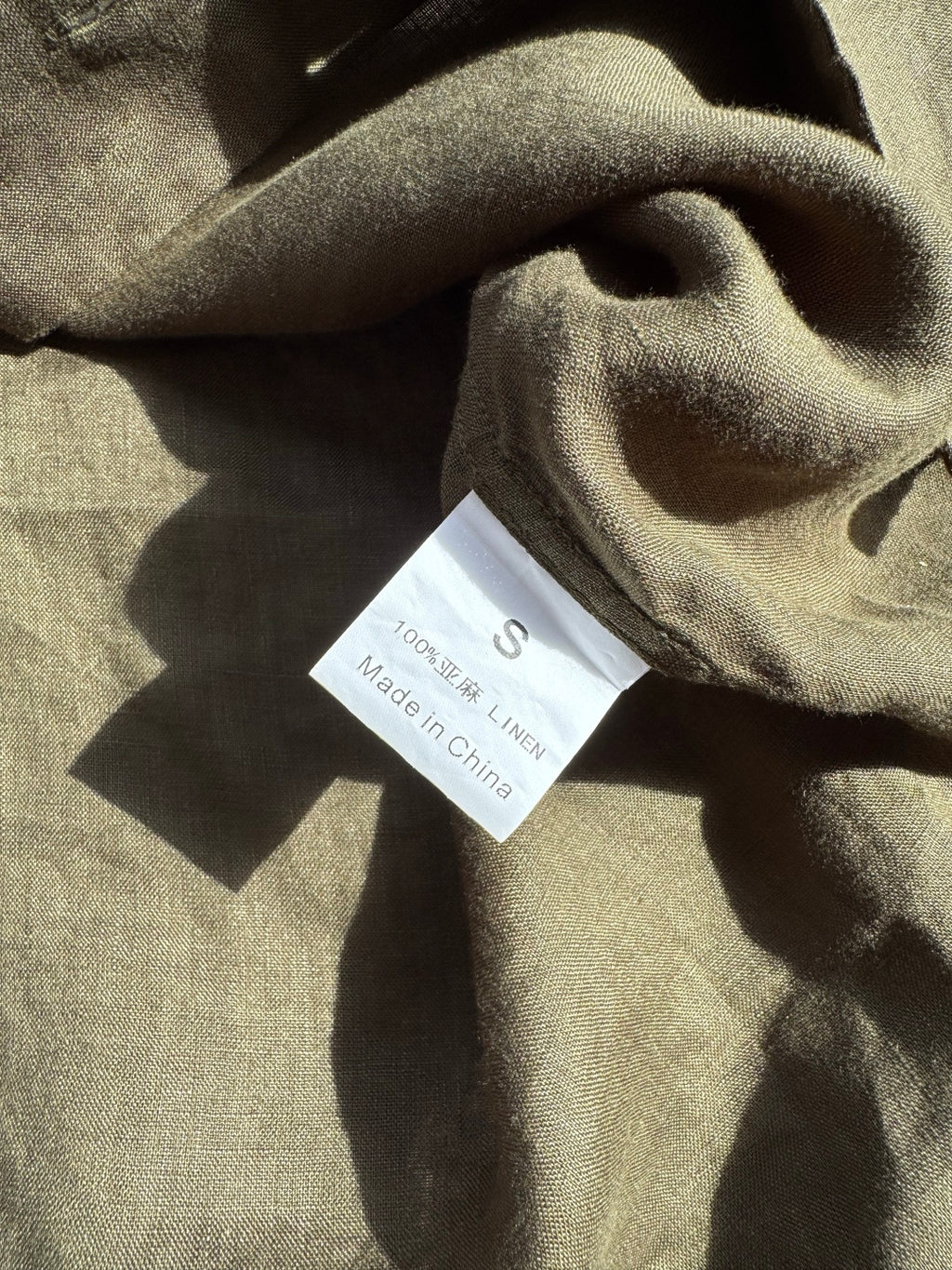 Herren Hemd aus Leinen in Dunkeloliv Leicht, Atmungsaktiv & Zeitlos