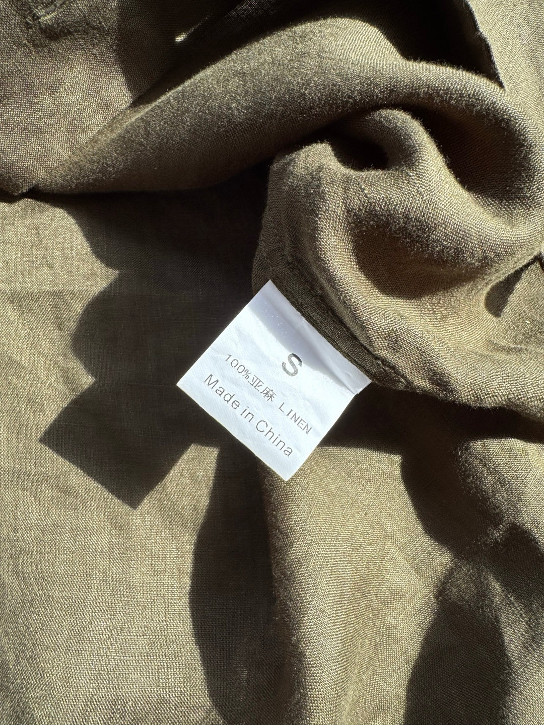 Herren Hemd aus Leinen in Dunkeloliv Leicht, Atmungsaktiv & Zeitlos