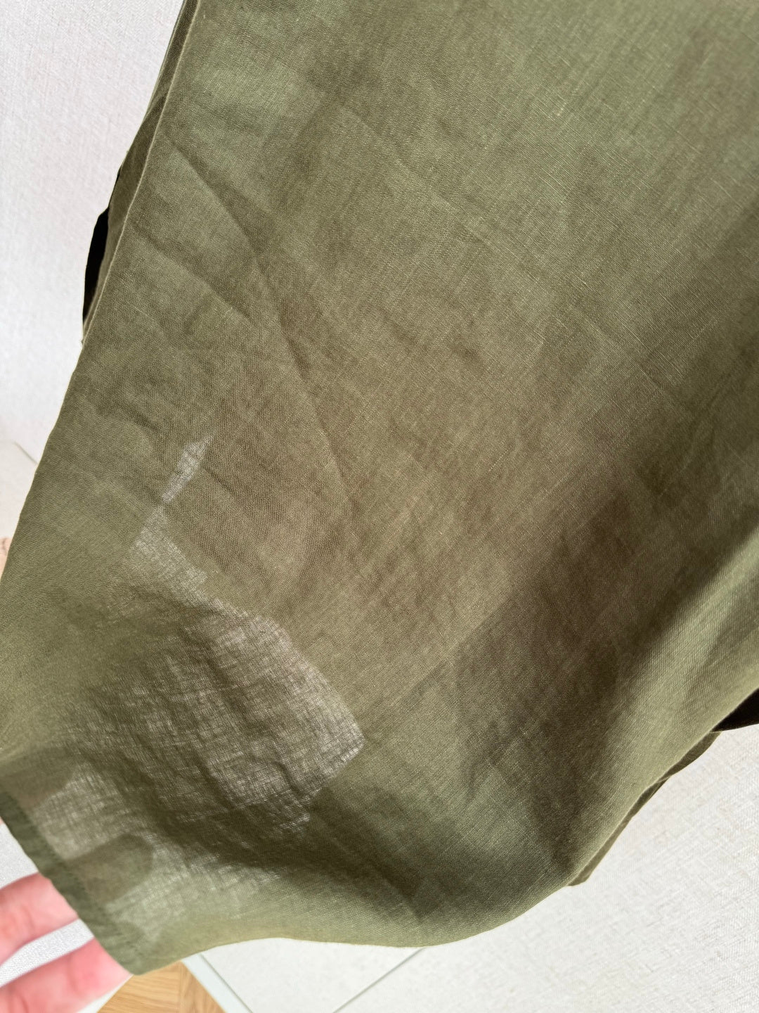 Herren Hemd aus Leinen in Dunkeloliv Leicht, Atmungsaktiv & Zeitlos