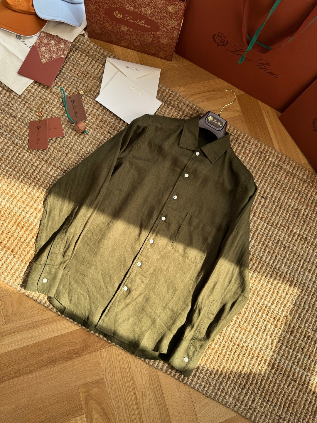 Herren Hemd aus Leinen in Dunkeloliv Leicht, Atmungsaktiv & Zeitlos