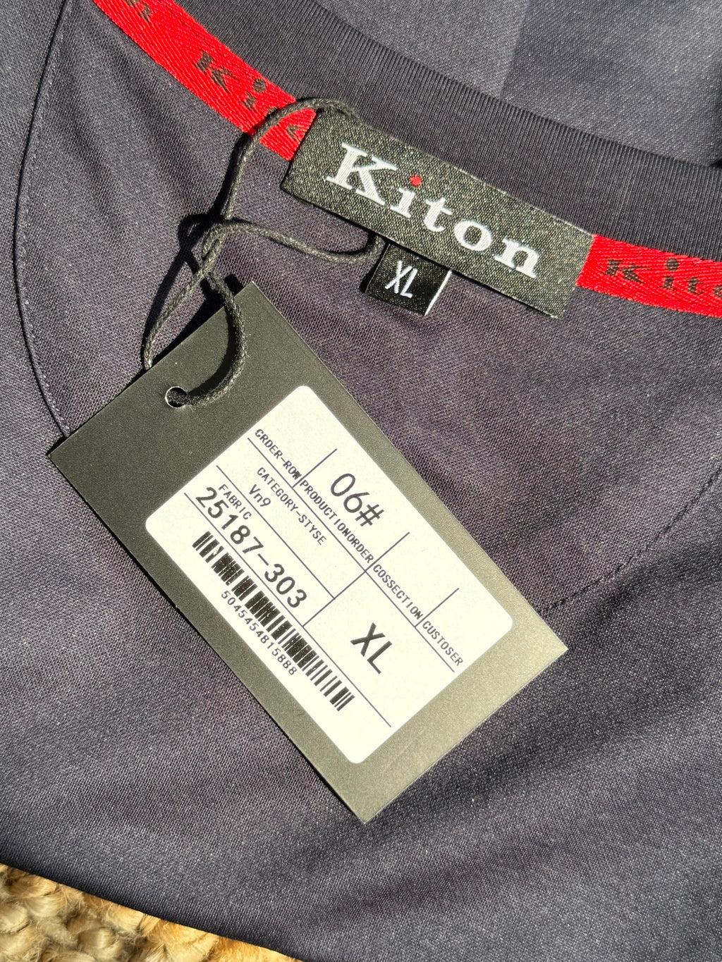 Kith Dunkelblaues T-Shirt