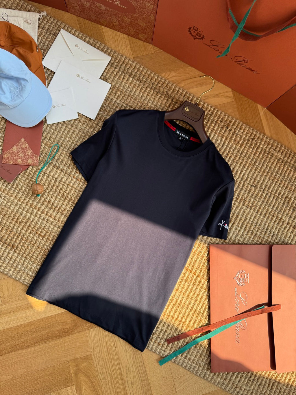 Kith Dunkelblaues T-Shirt