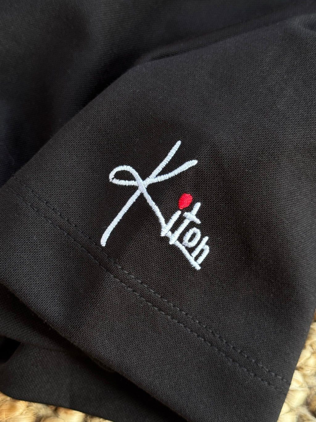 Kiton Schwarzes T-Shirt