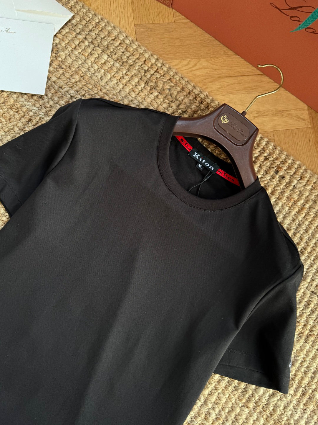 Kiton Schwarzes T-Shirt