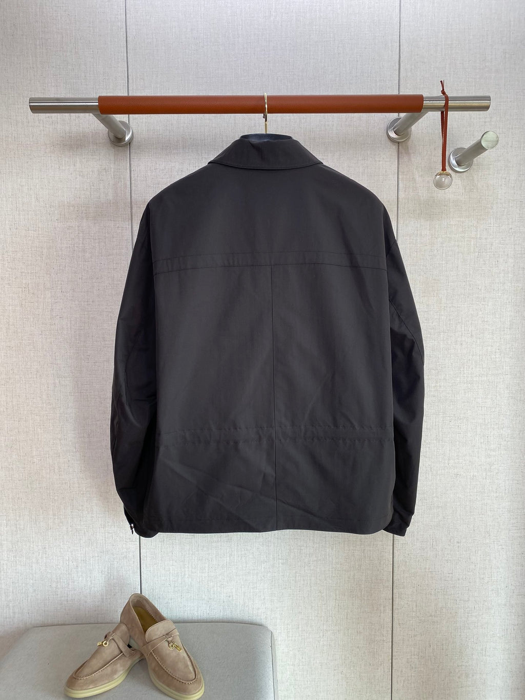Schwarze Utility-Jacke