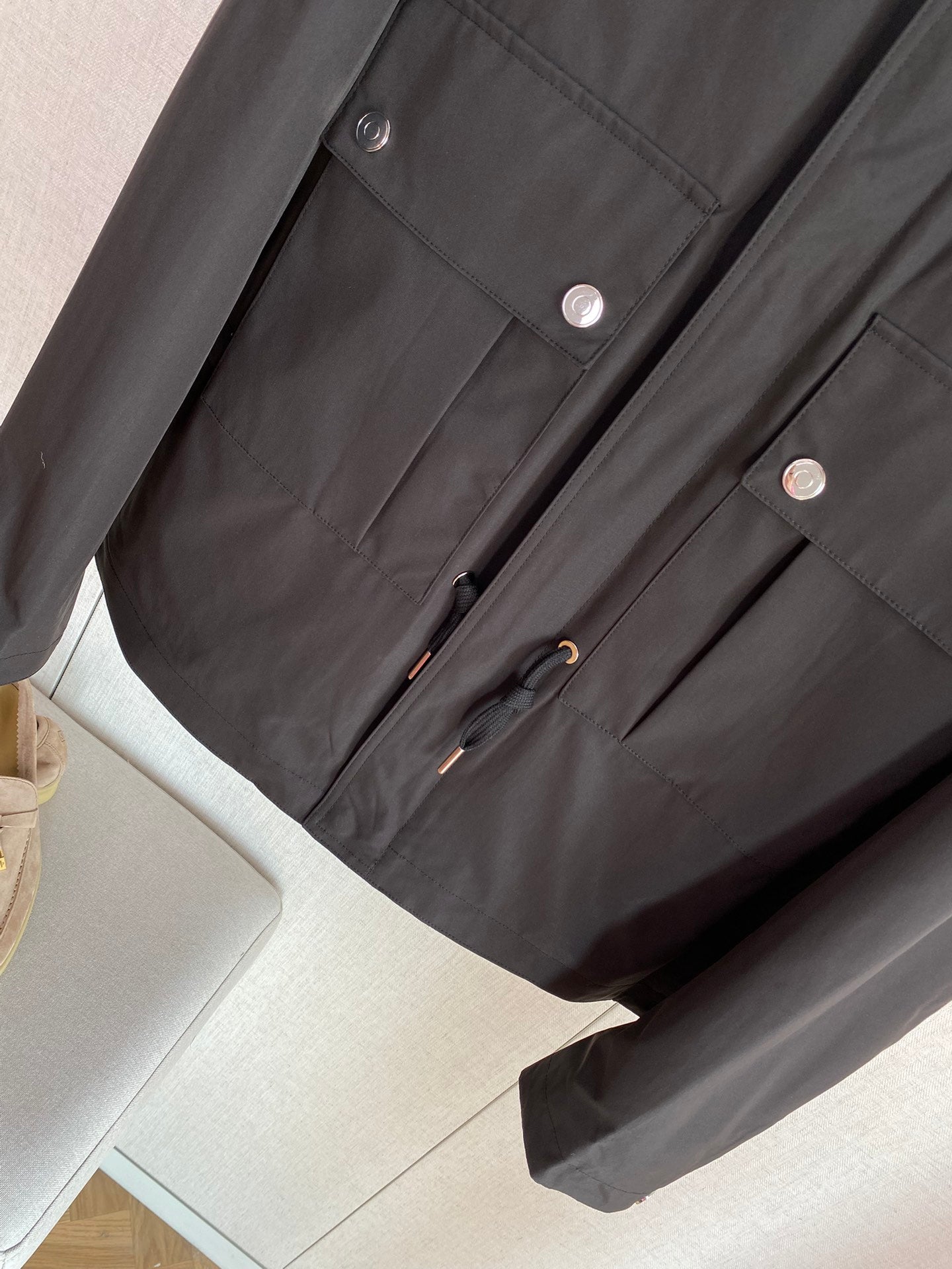 Schwarze Utility-Jacke