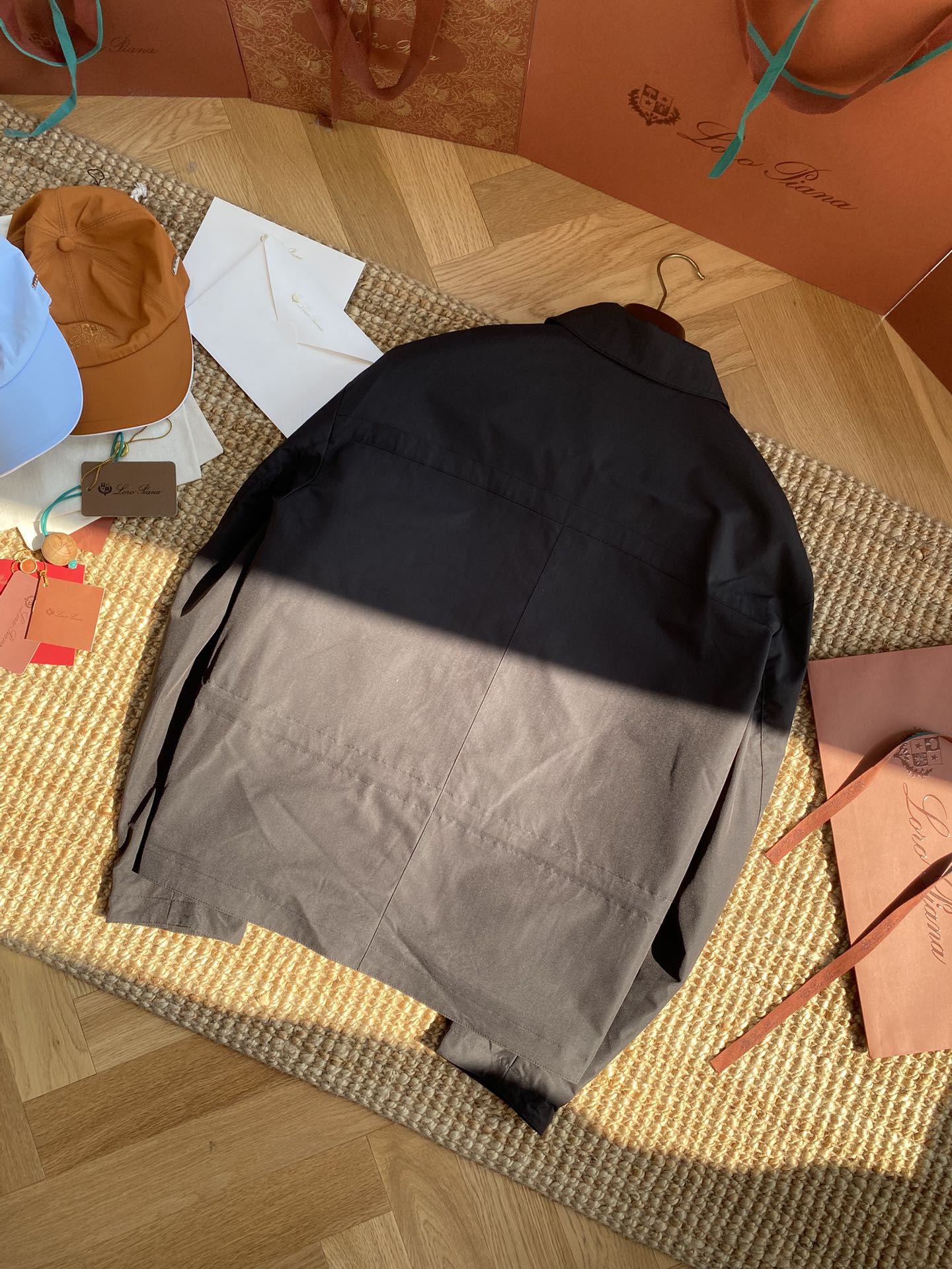 Schwarze Utility-Jacke