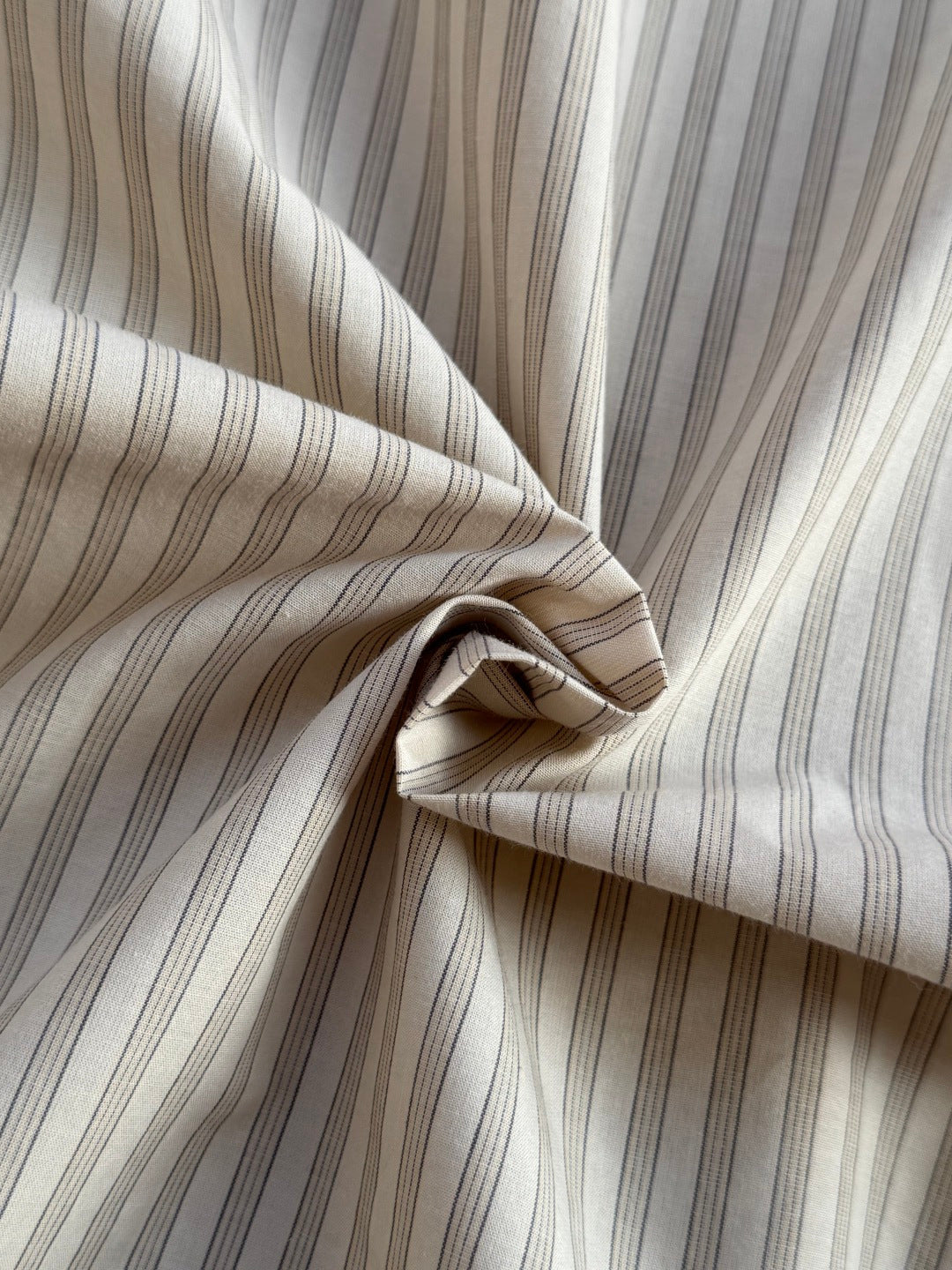 THE ROW Dior Beiges Gestreiftes Hemd Elegante Linien & Zeitloser Chic