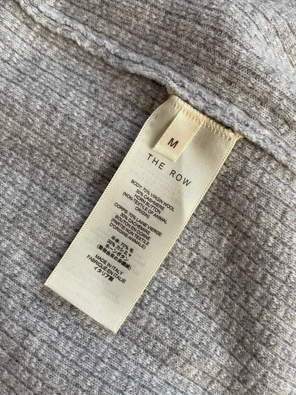 The Row Hellgraues Strickhemd mit Knopfleiste Minimalistische Eleganz & Weicher Komfort