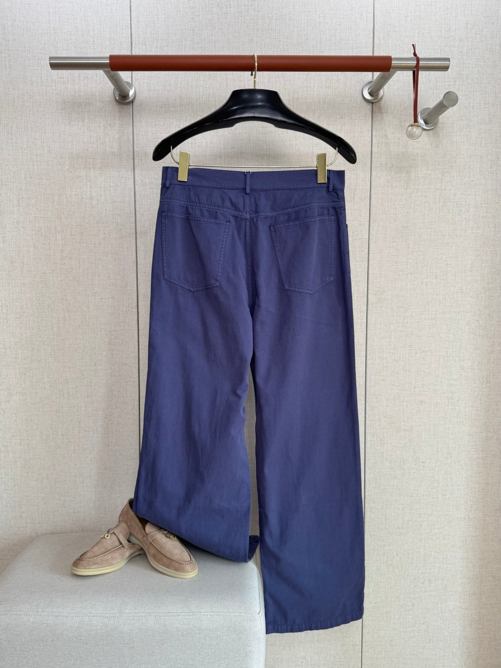 THE ROW Marineblaue Hose Eleganter Minimalismus & Moderner Komfort
