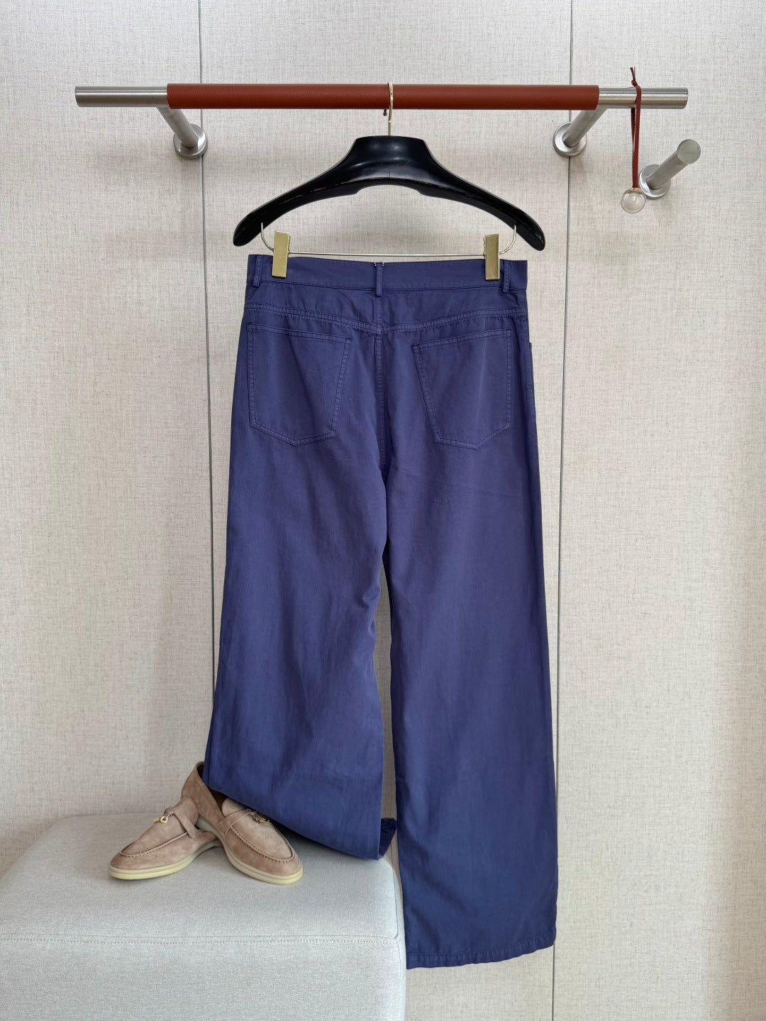 THE ROW Marineblaue Hose Eleganter Minimalismus & Moderner Komfort