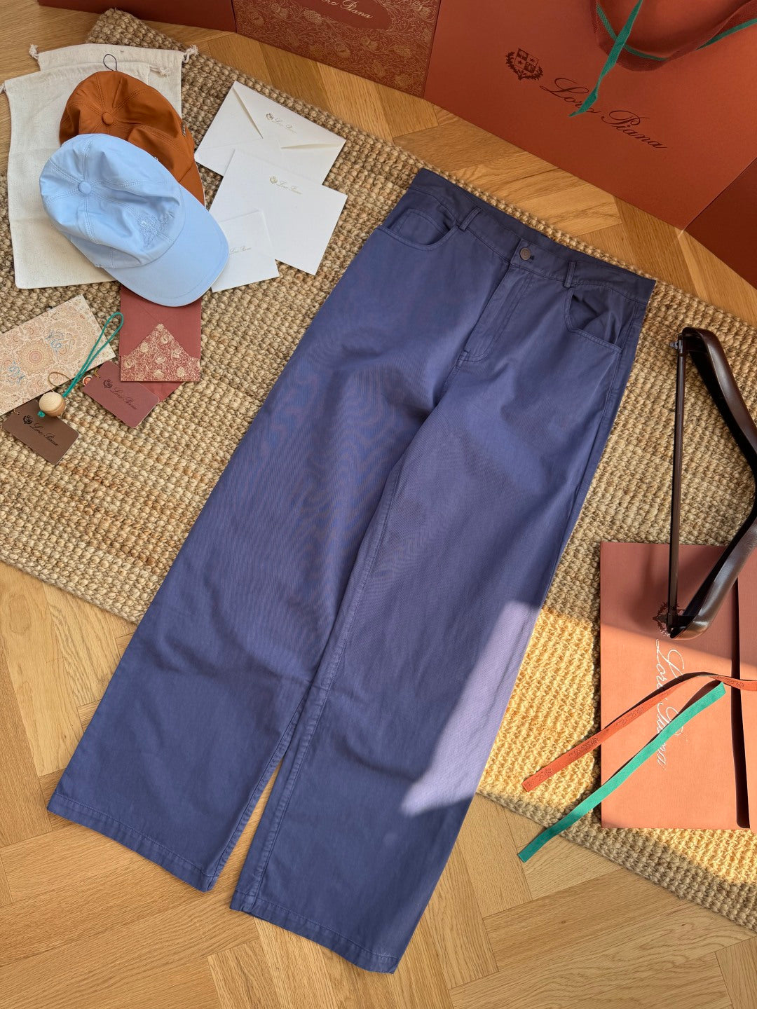 THE ROW Marineblaue Hose Eleganter Minimalismus & Moderner Komfort
