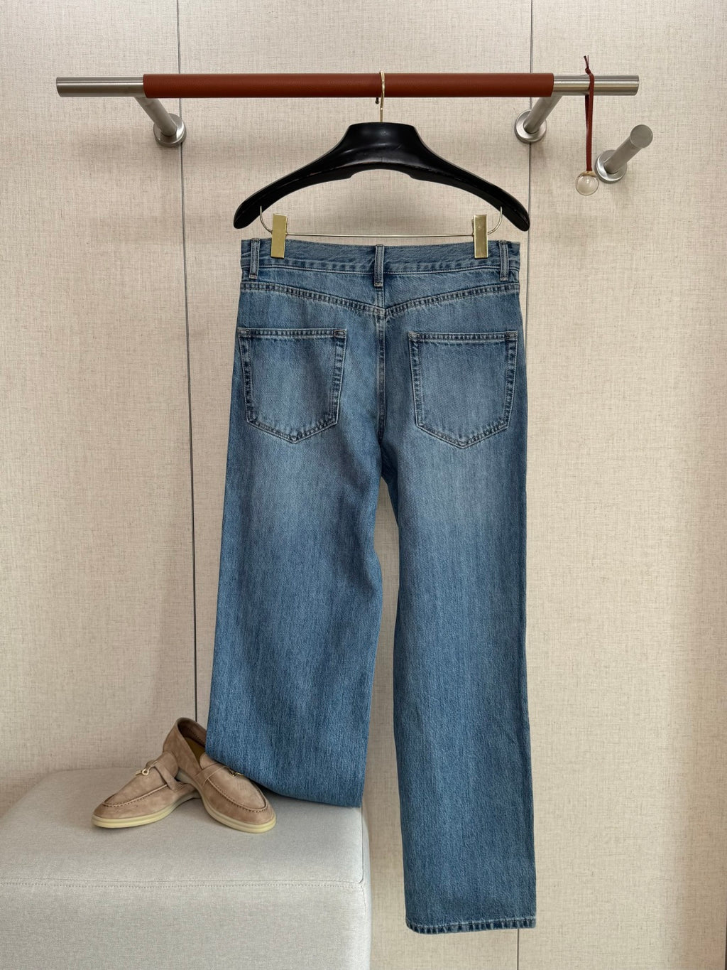 THE ROW Mittelblaue Straight-Leg Jeans Zeitloser Denim & Lässiger Komfort