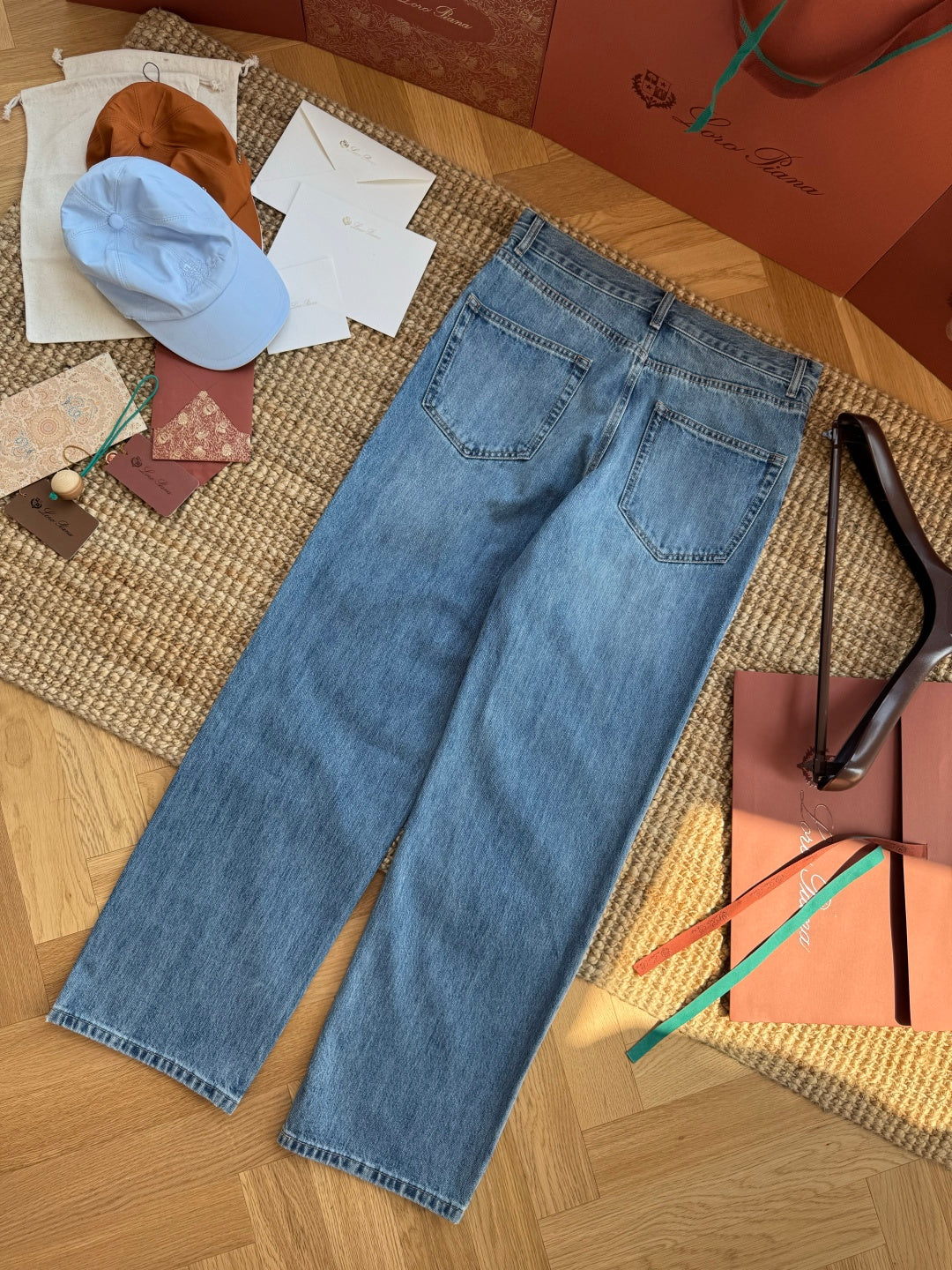 THE ROW Mittelblaue Straight-Leg Jeans Zeitloser Denim & Lässiger Komfort