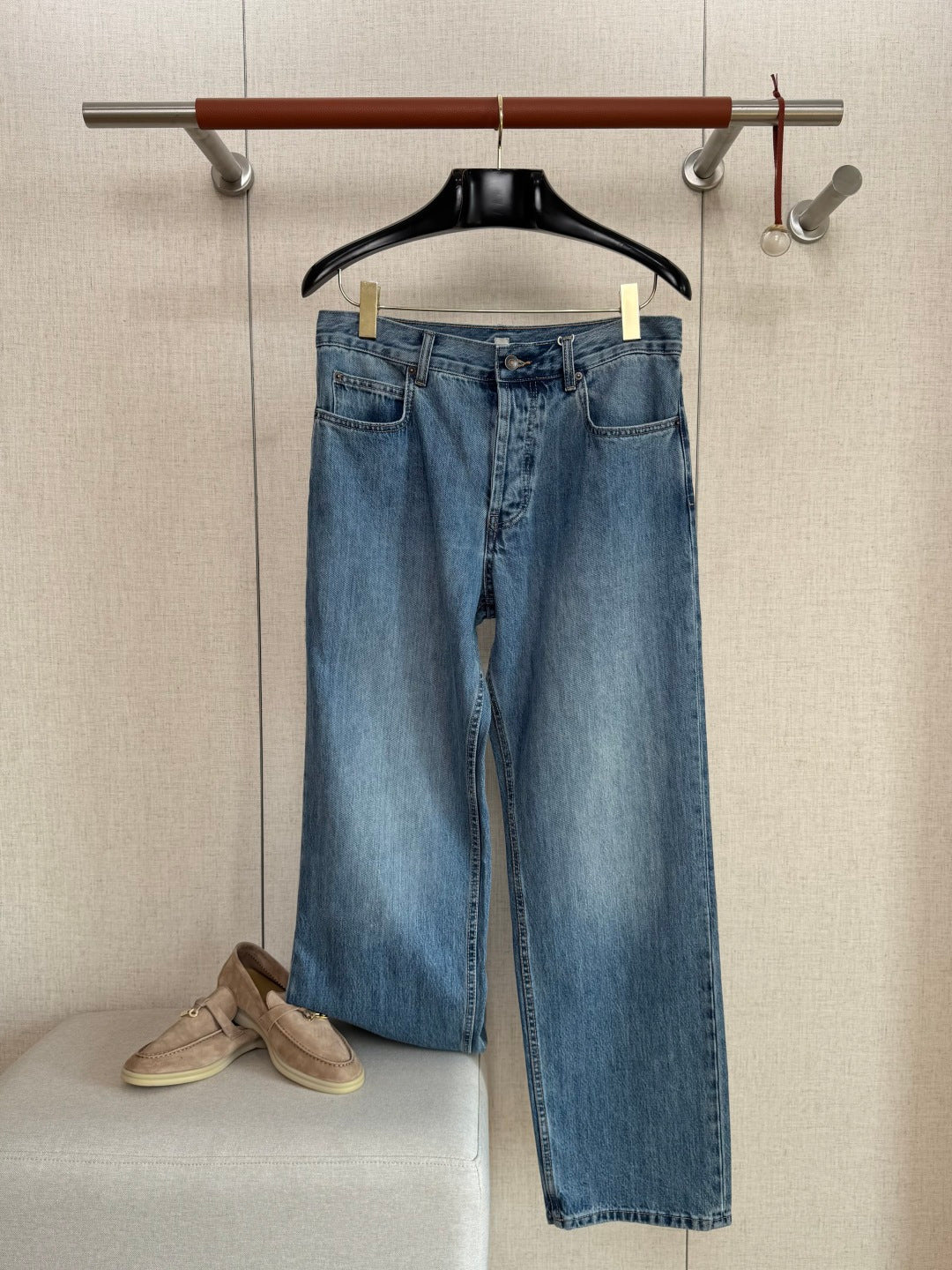THE ROW Mittelblaue Straight-Leg Jeans Zeitloser Denim & Lässiger Komfort