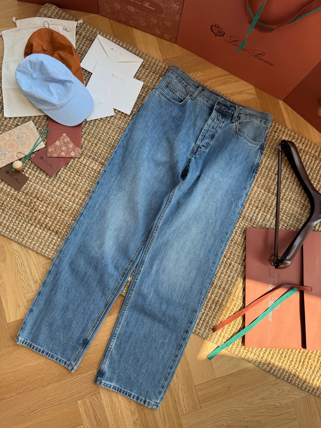 THE ROW Mittelblaue Straight-Leg Jeans Zeitloser Denim & Lässiger Komfort