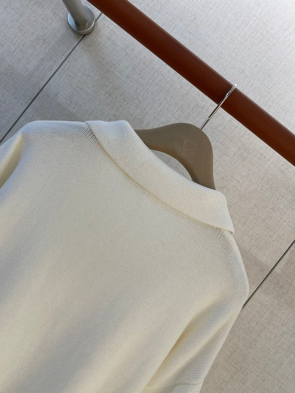 The Row Cremefarbenes Strick-Poloshirt Zeitlose Eleganz & Weicher Premium-Komfort