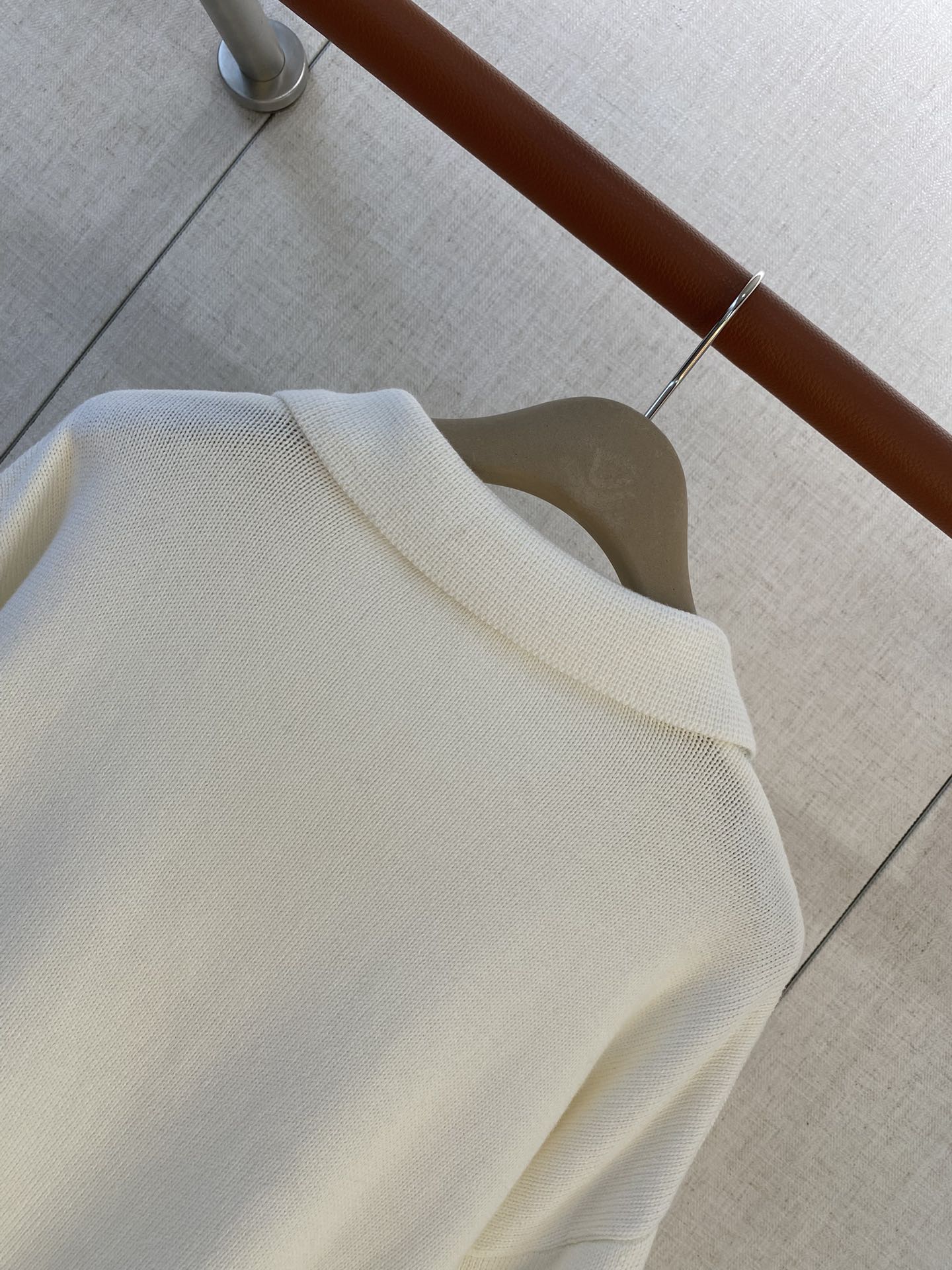 The Row Cremefarbenes Strick-Poloshirt Zeitlose Eleganz & Weicher Premium-Komfort