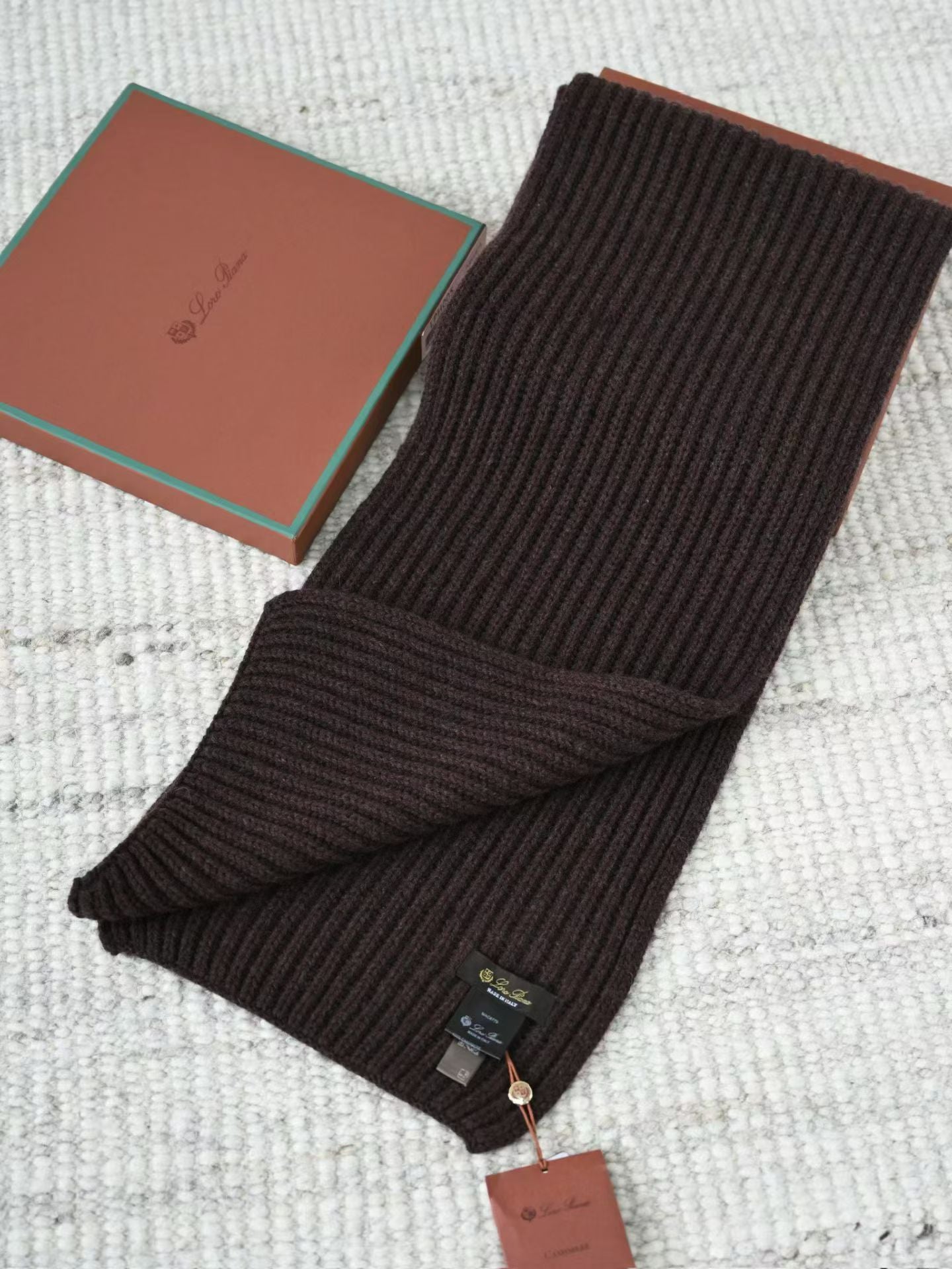 Scarf - Greybrown