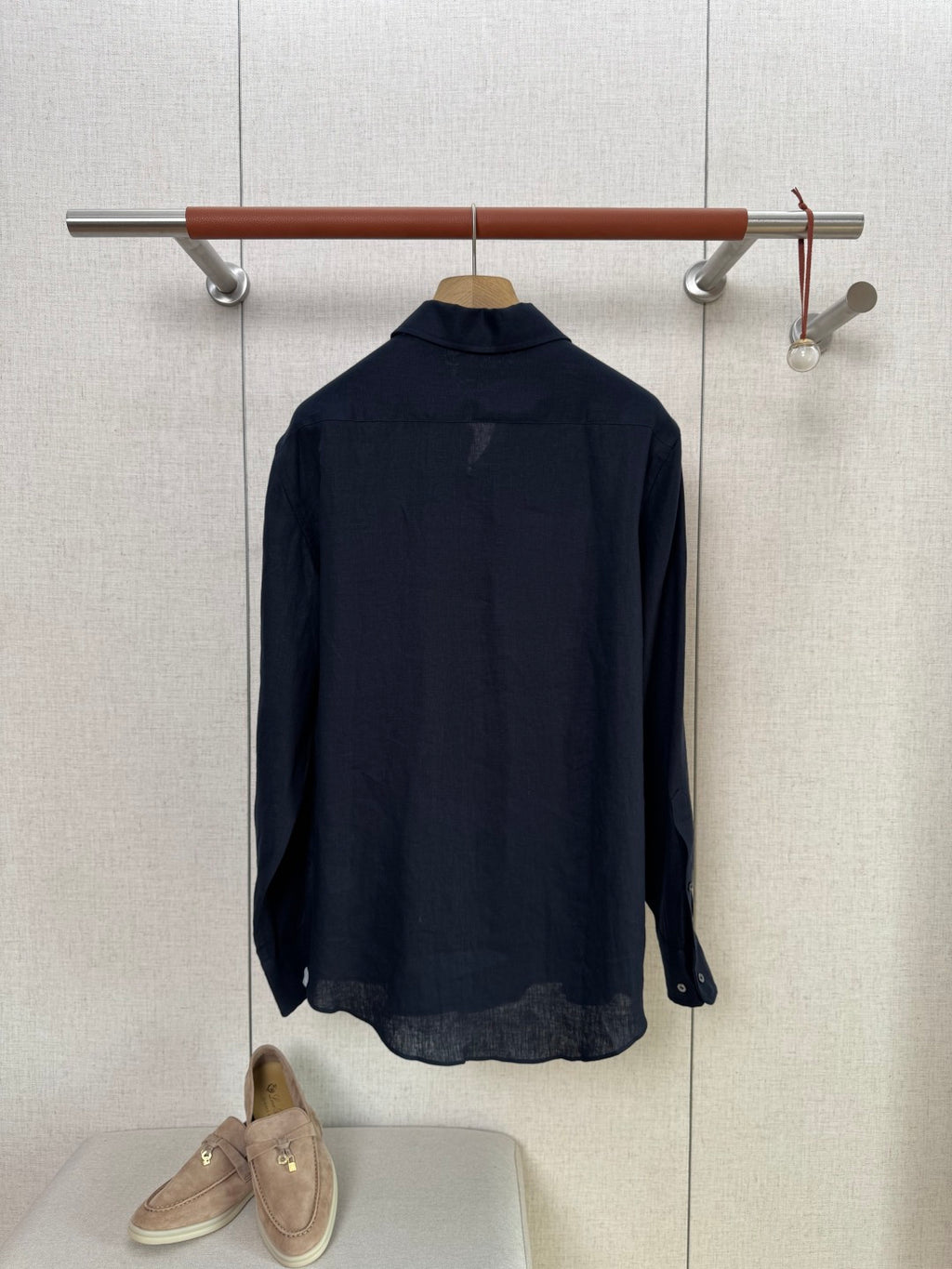 Loro Piana Hemd Dunkelblau – Leichtes Leinenhemd mit Brusttasche