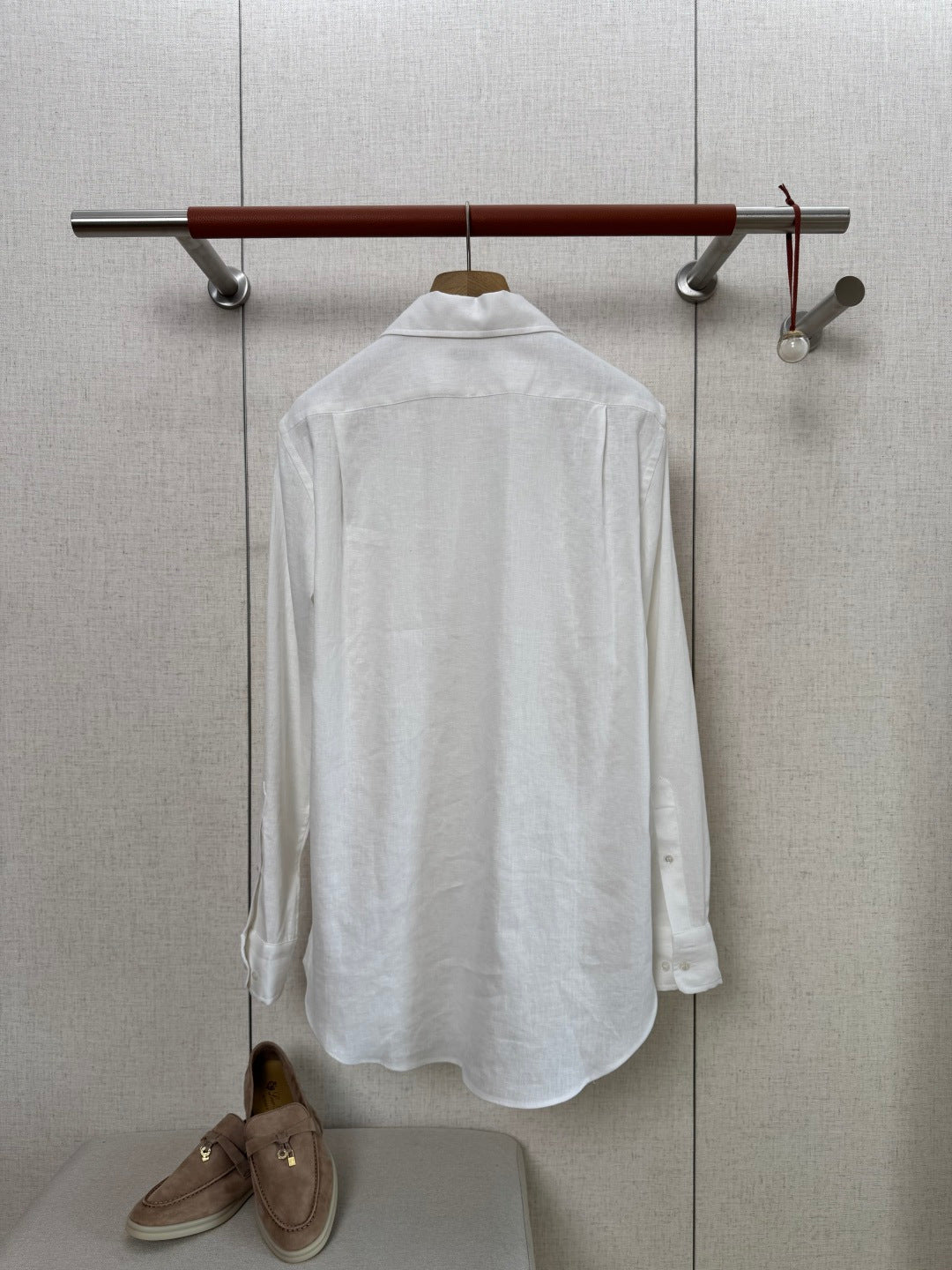 Loro Piana Hemd Weiss – Leichtes Leinenhemd mit Brusttasche