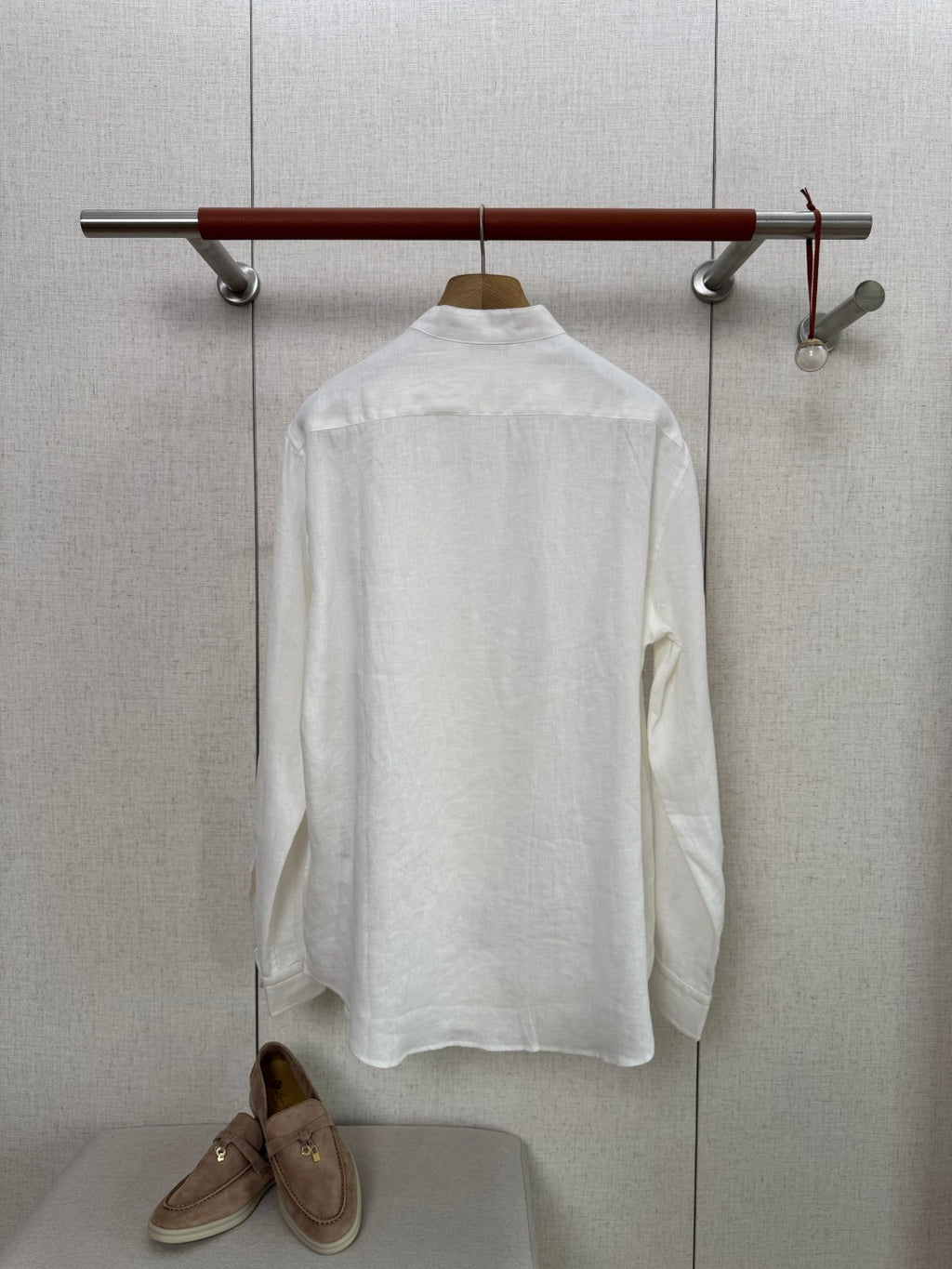 Loro Piana Hemd Weiss – Leichtes Leinenhemd mit Stehkragen