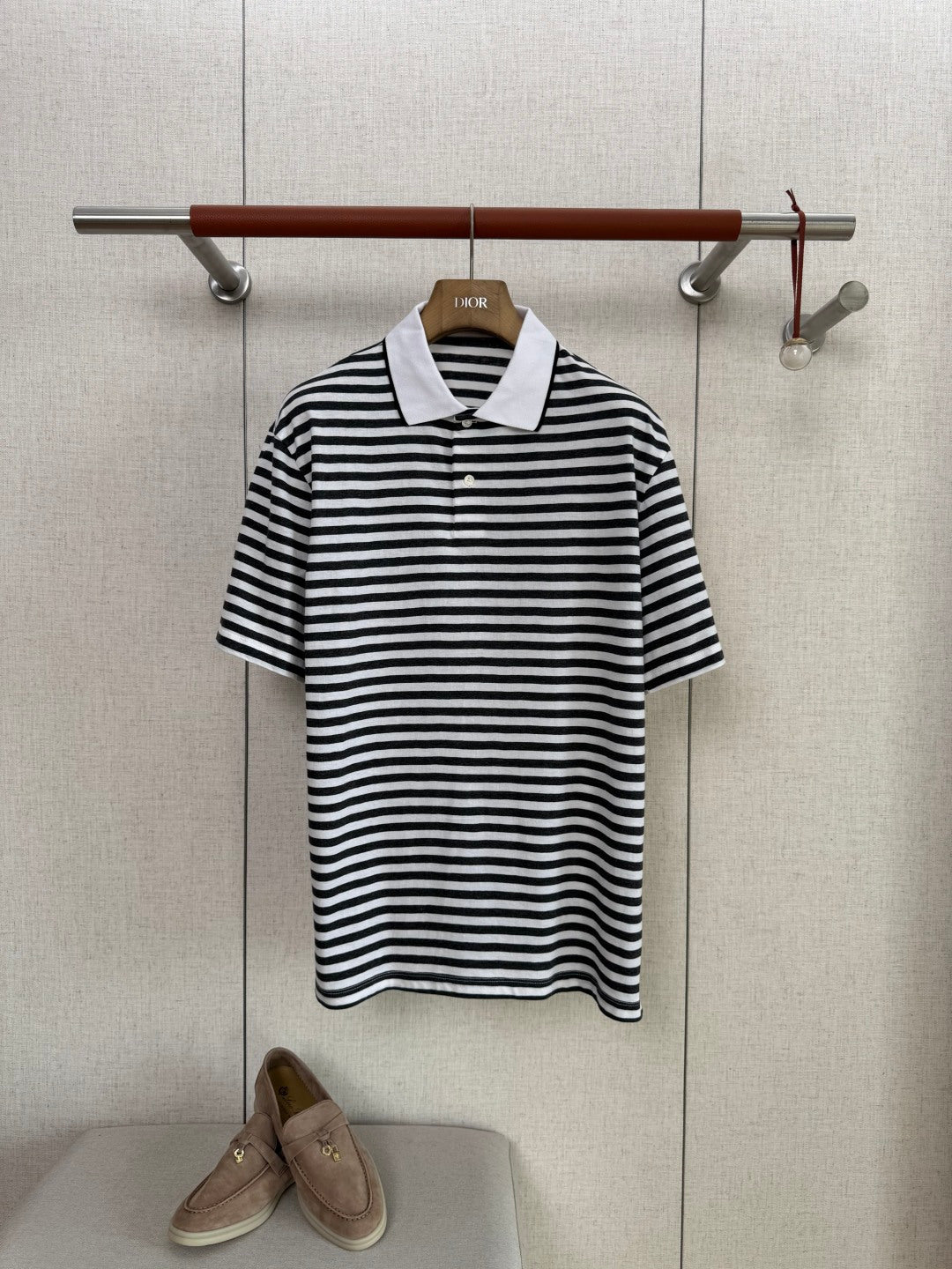 Loro Piana Poloshirt Schwarz-Weiss – Gestreiftes Poloshirt mit Kontrastkragen