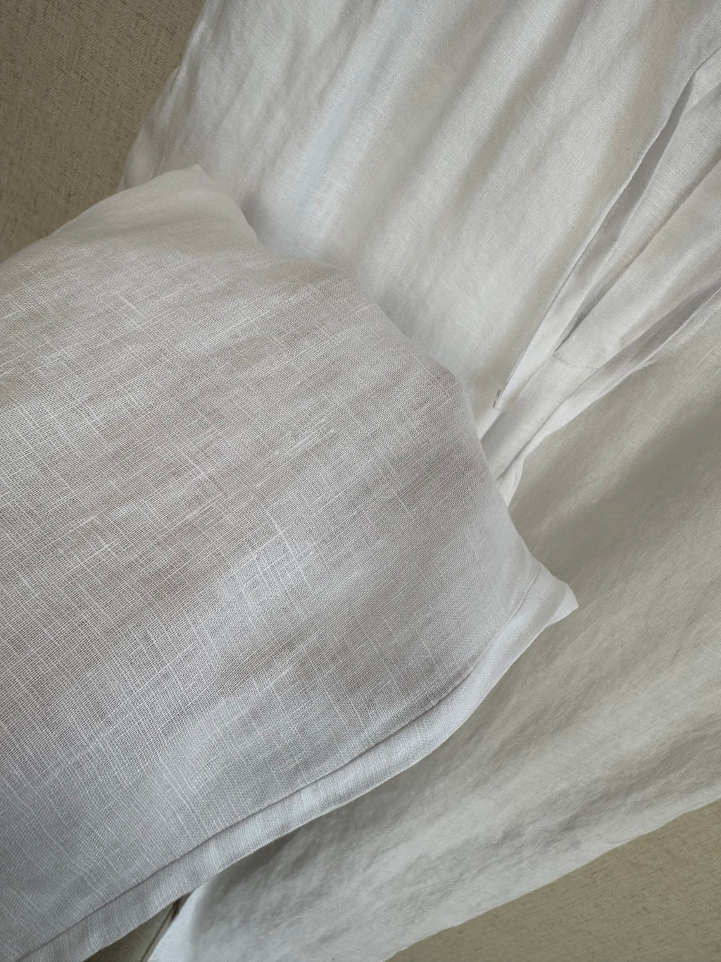 Loro Piana Leinenhose Weiss – Leichte Sommerhose mit Elastikbund