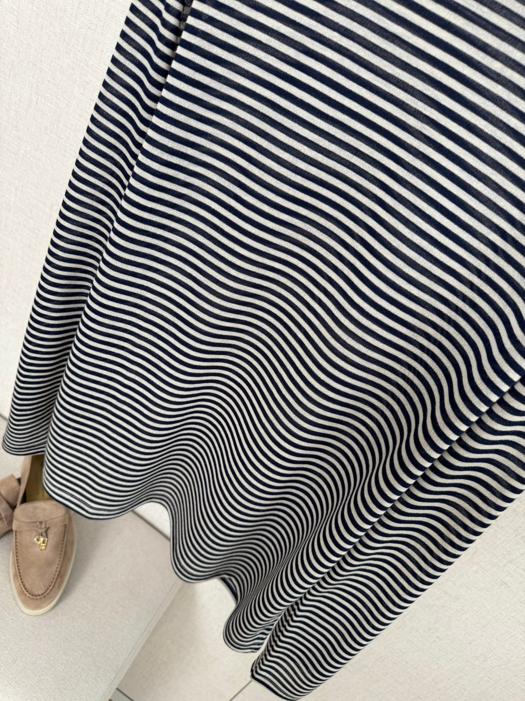 Loro Piana Rollkragenpullover – Schwarz-Weiss Langarmshirt mit modernem Look