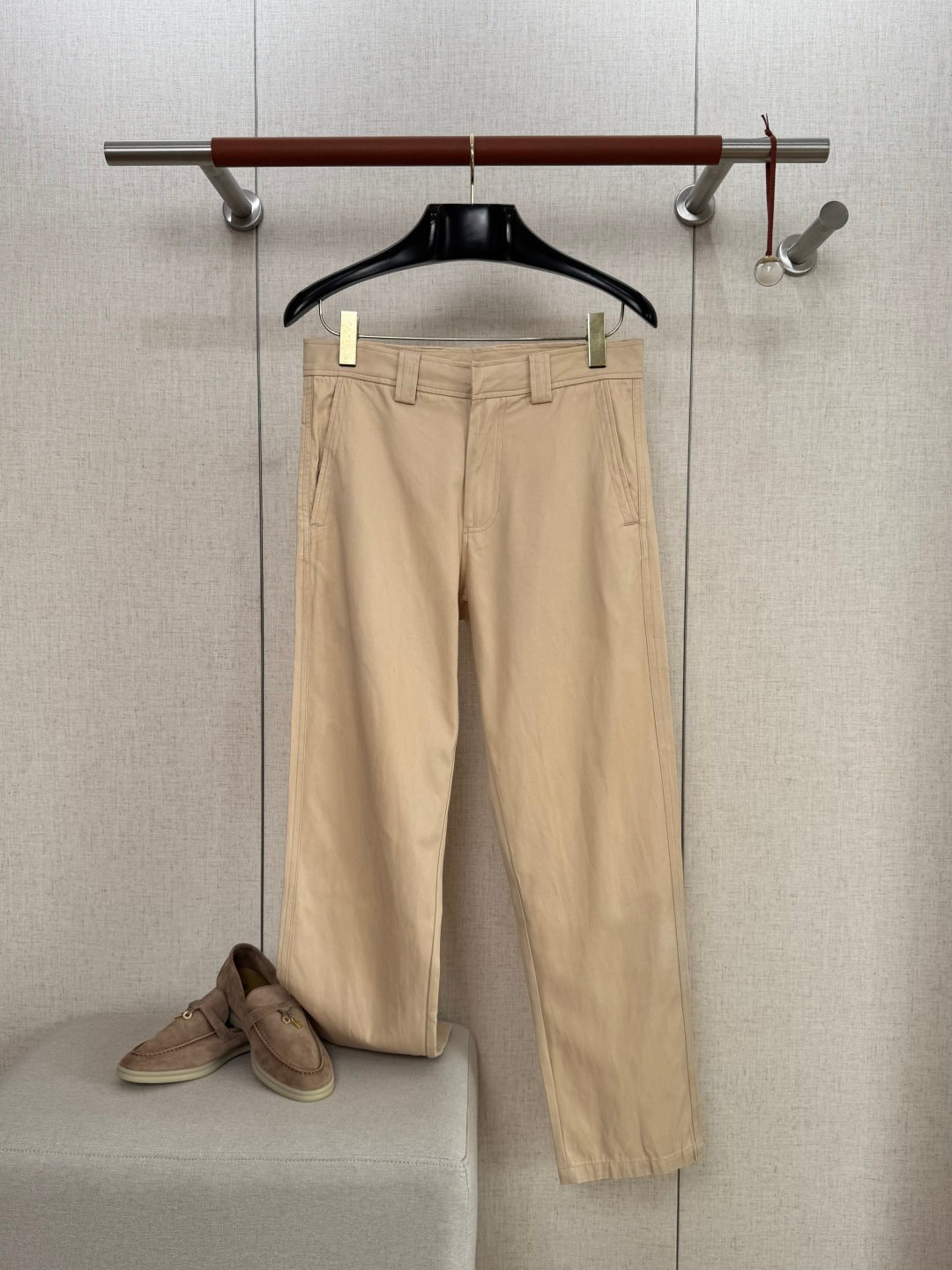 ZEGNA Beigefarbene Baumwoll-Chinohose in moderner Passform