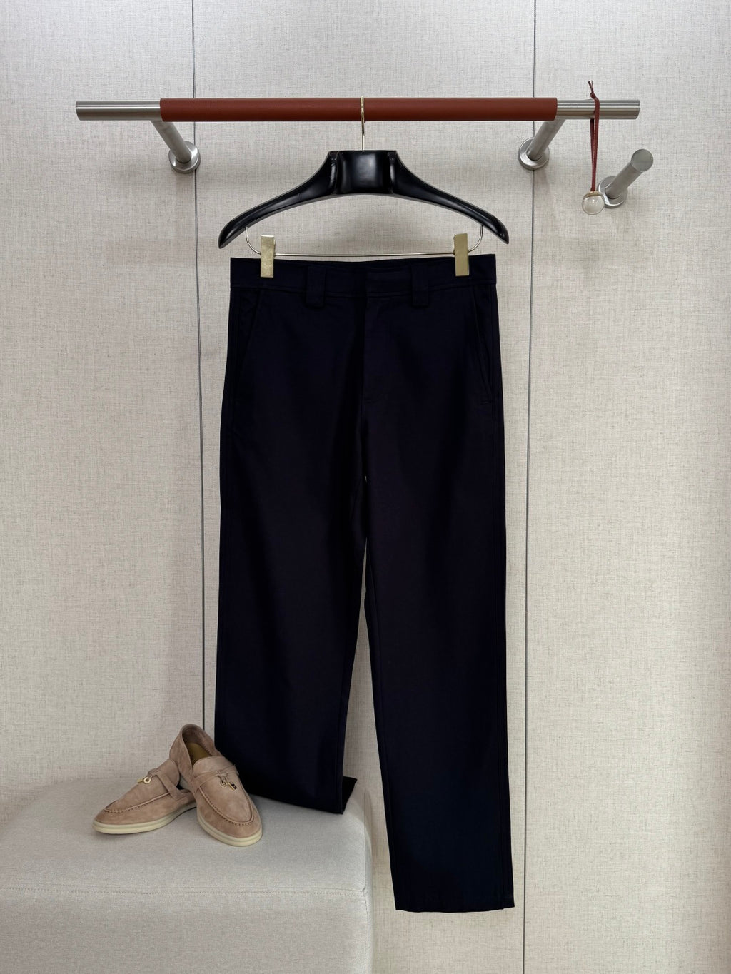 ZEGNA Dunkelblaue Baumwoll-Chinohose in moderner Passform