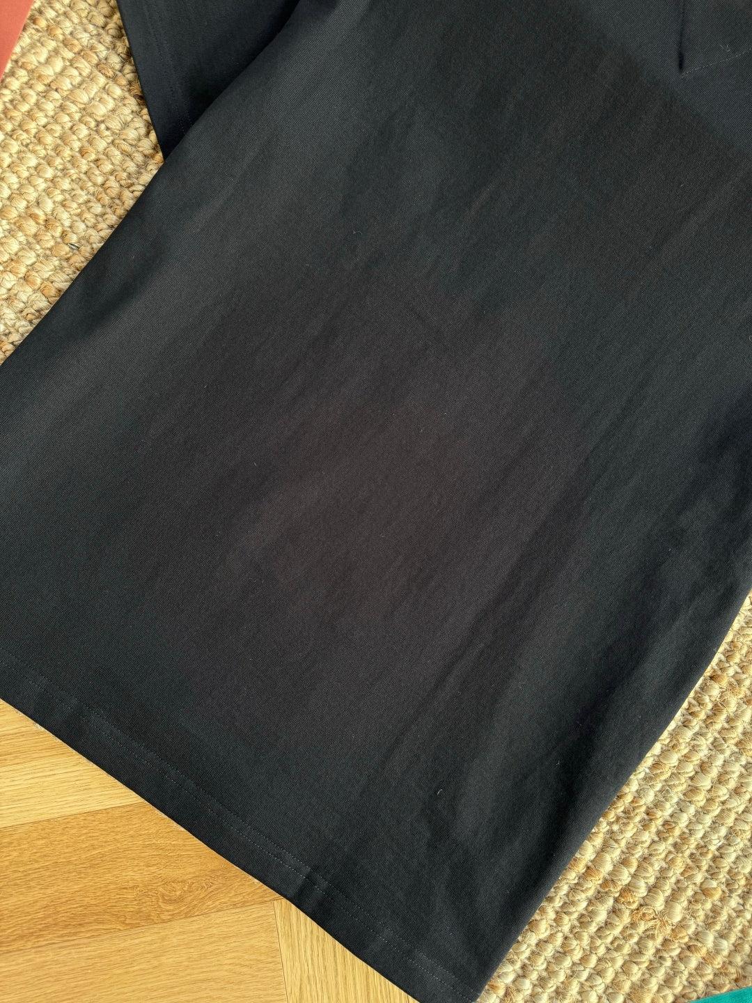 Dior – Schwarzes T-Shirt mit gemusterter Einstecktasche und Brusttasche