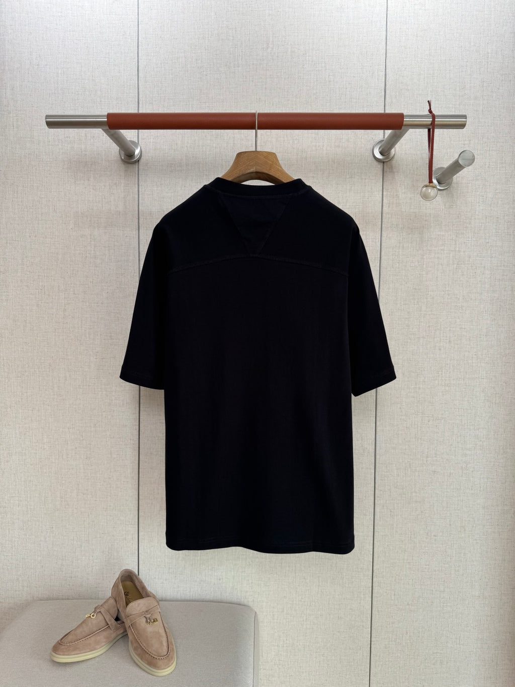 Dior – Schwarzes T-Shirt aus Baumwolle mit Brusttasche